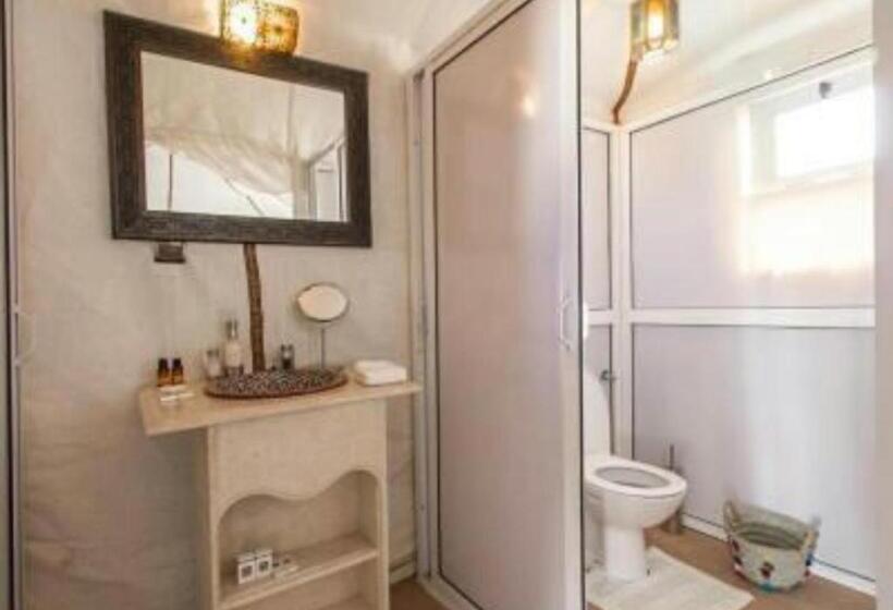 هتل Erg Chebbi Luxury Camp