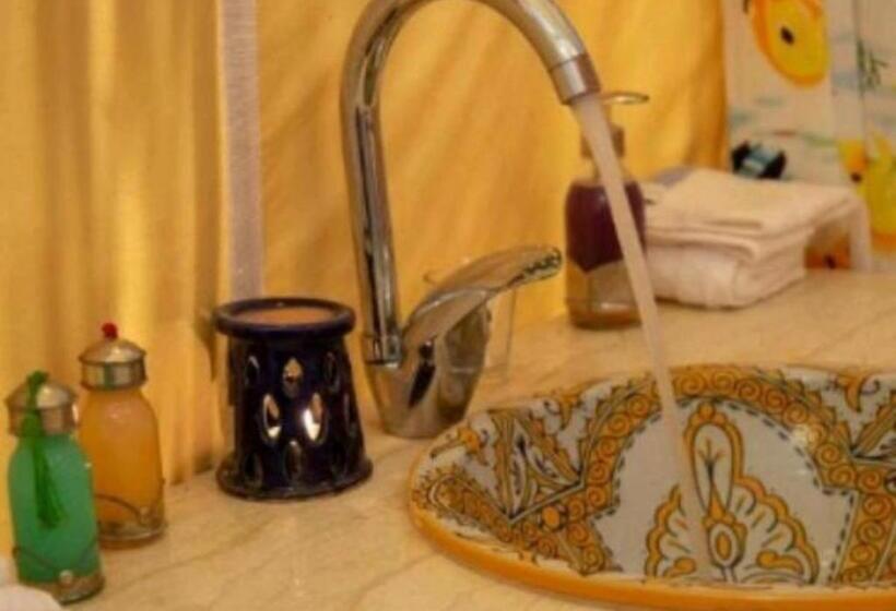 هتل Erg Chebbi Luxury Camp