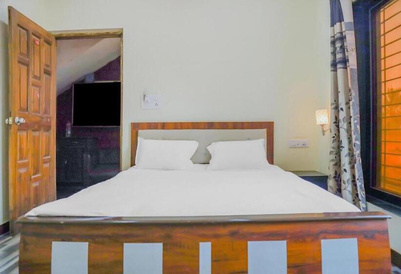 בית מלון כפרי Oyo Flagship 84379 York Inn