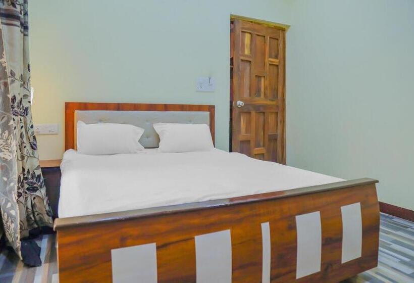 בית מלון כפרי Oyo Flagship 84379 York Inn