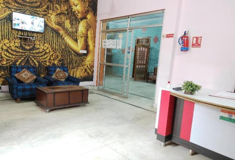 Hotel Oyo Flagship Gaurav Inn