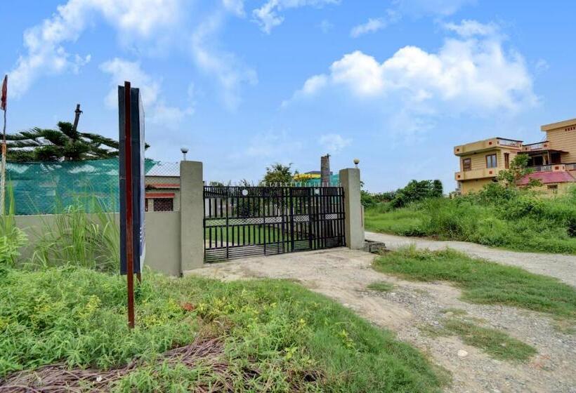 فندق Oyo Flagship Karan Leisure Stay Home