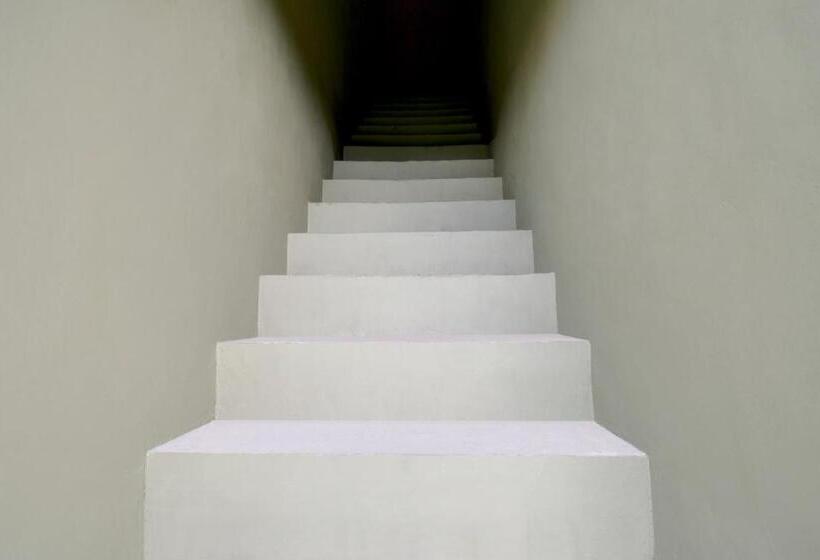 فندق Oyo Flagship Karan Leisure Stay Home