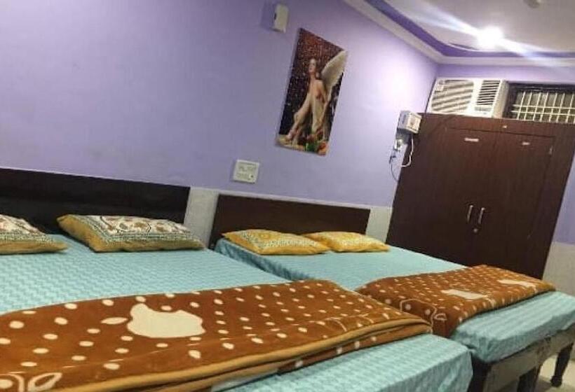 فندق Oyo Shree Shayam