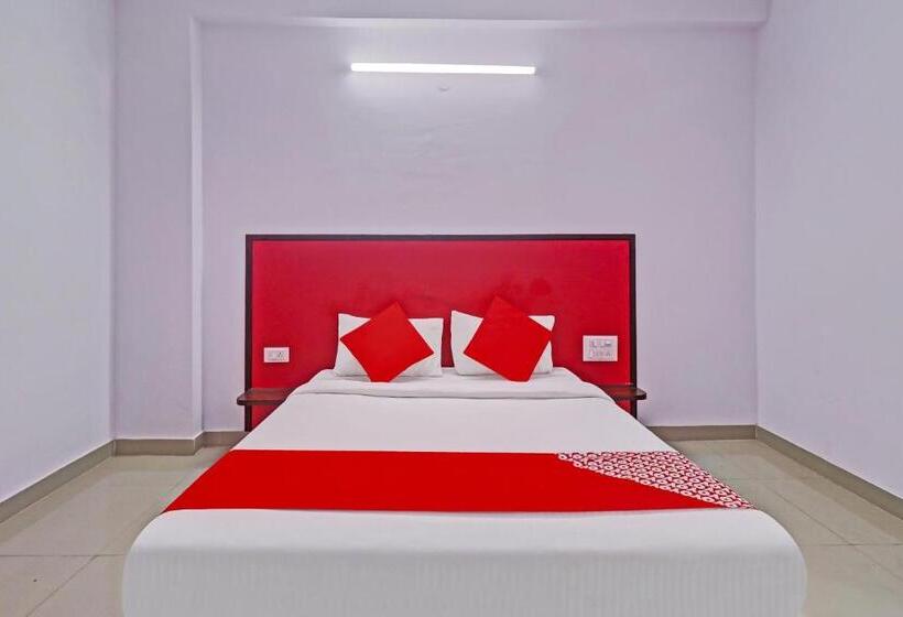 فندق Oyo Vr Residency