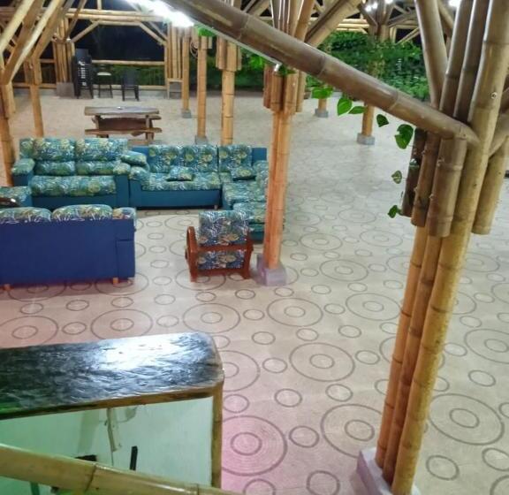 酒店 Puerta Del Cafe