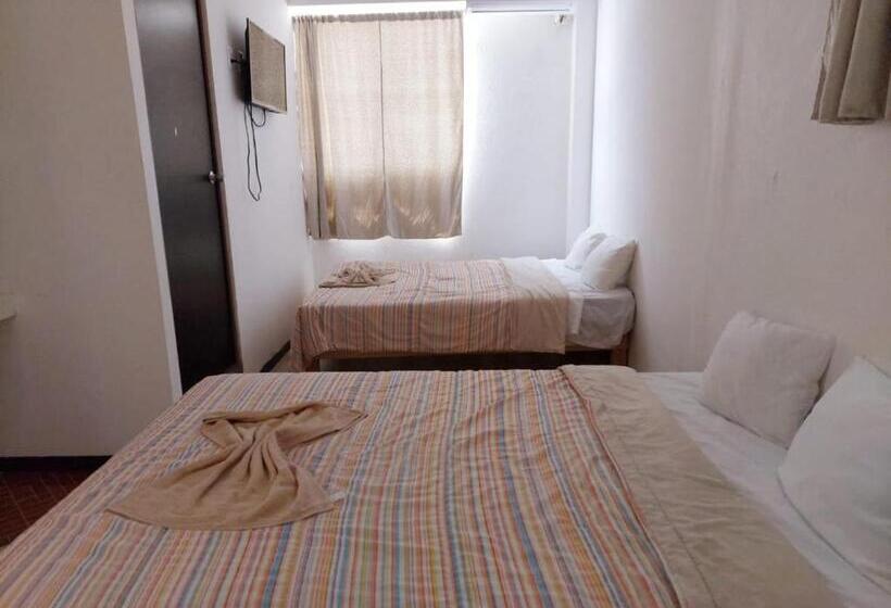 فندق Puerto Real Suites   Paraiso