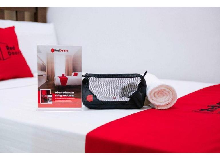 ホテル Reddoorz Syariah Near Rsud Kota Malang