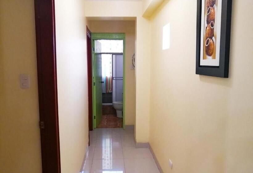 هتل Residencial Los Tres Pinos