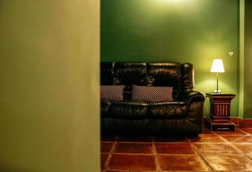 فندق Resort Hípico El Hinojal