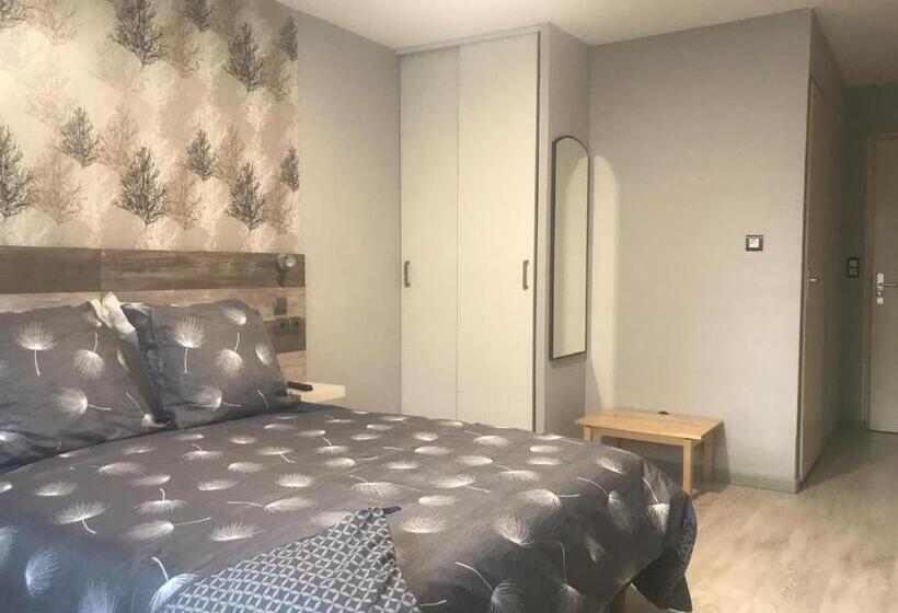 فندق La Villa De L Embusade Guesthouse