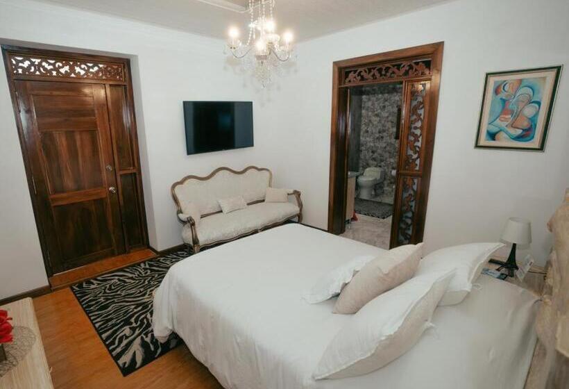 בית מלון כפרי Salamina Highs