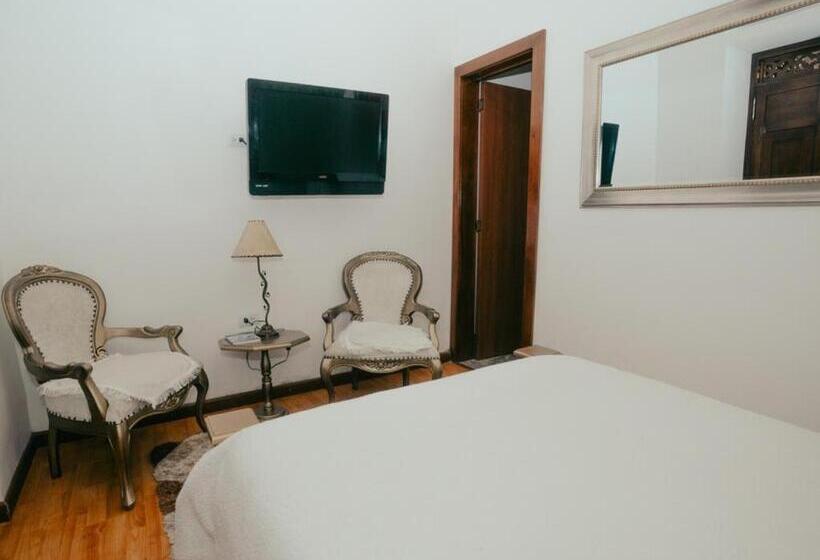 هتل Salamina Highs