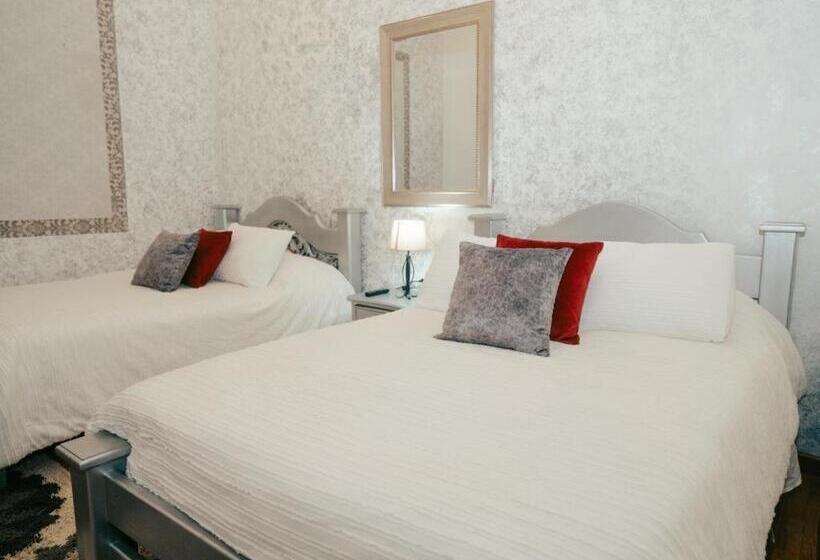 בית מלון כפרי Salamina Highs