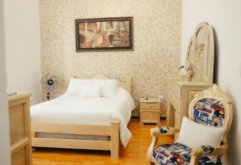 בית מלון כפרי Salamina Highs