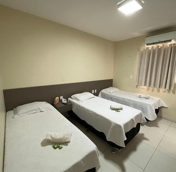 בית מלון כפרי Sd Plaza