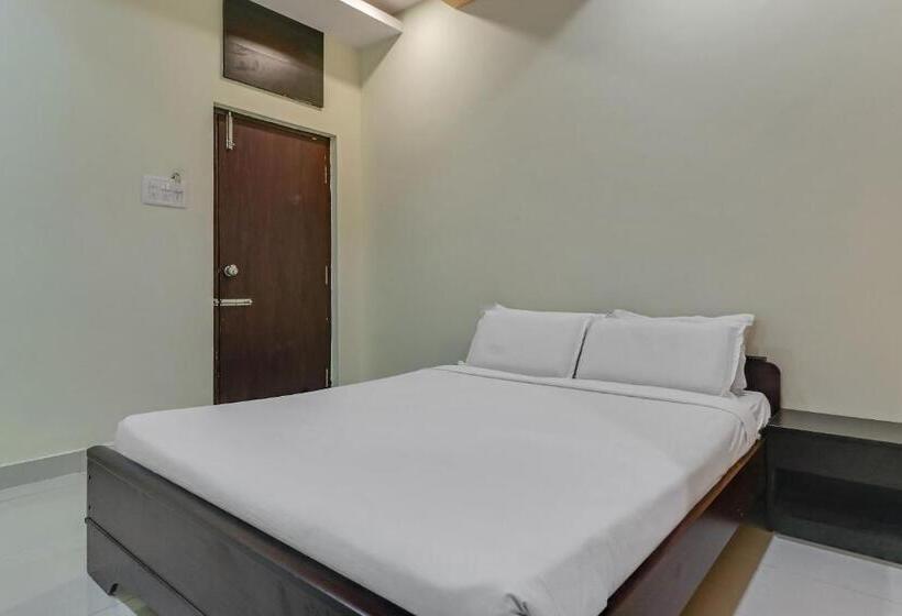 בית מלון כפרי Spot On Pratham Residency