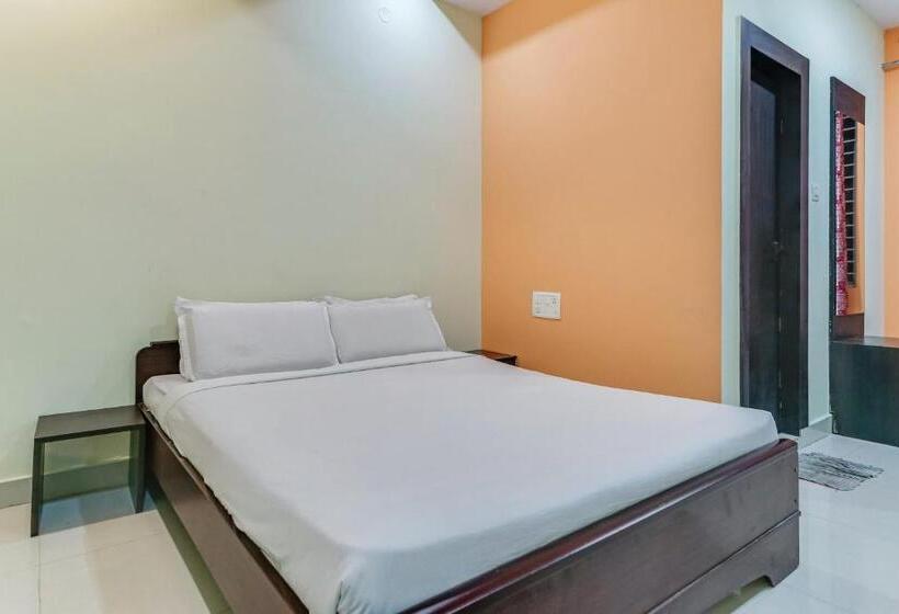 בית מלון כפרי Spot On Pratham Residency