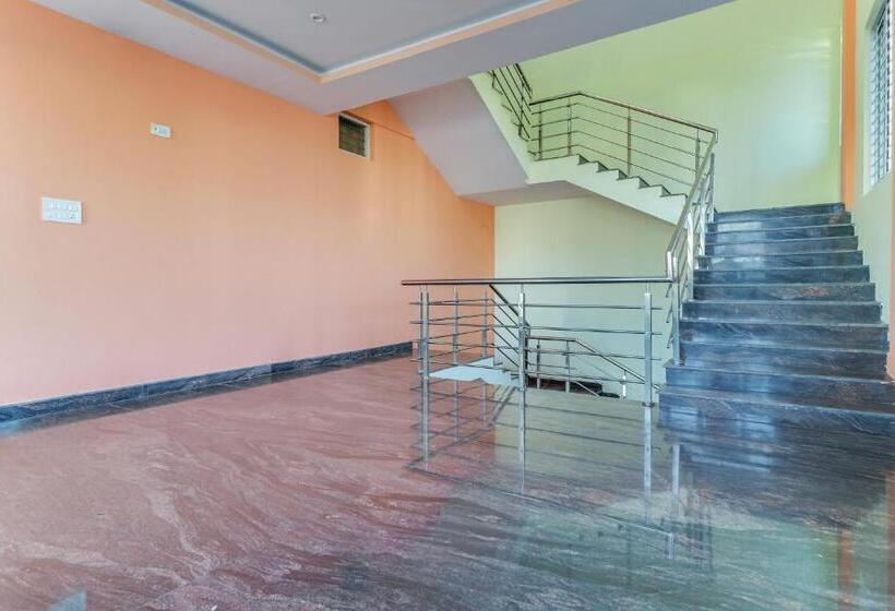 בית מלון כפרי Spot On Pratham Residency