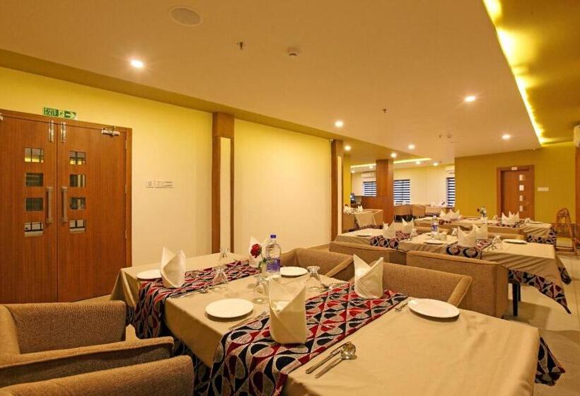 ホテル Tee Cee Restaurant