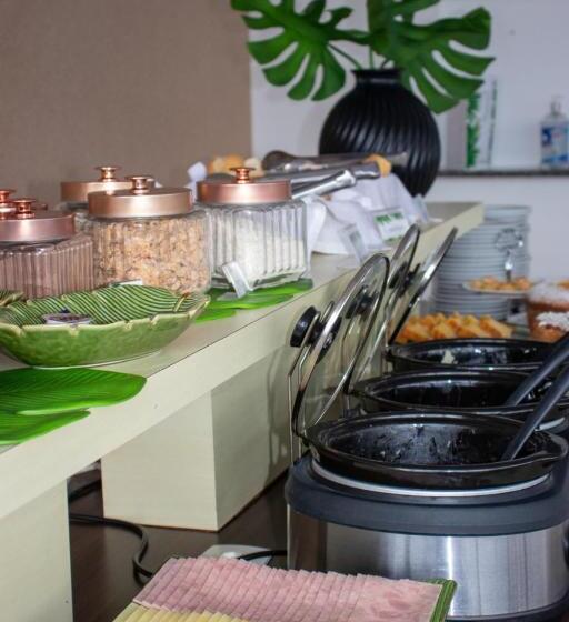 Отель Terrazzo Ponta Negra Flat Av Roberto Freire 4795 Na Praia De Ponta Negra