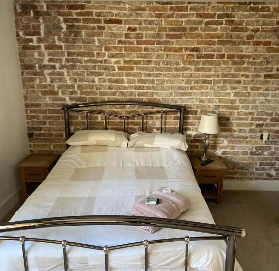 فندق The Ram Inn