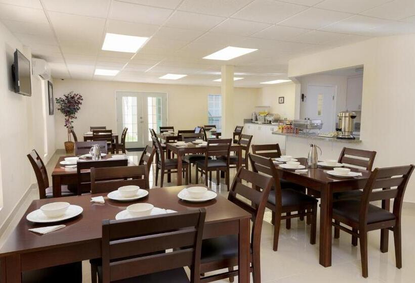 Отель Trébol Inn