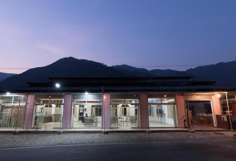 Kalindi Nature Resort Lakhamandal