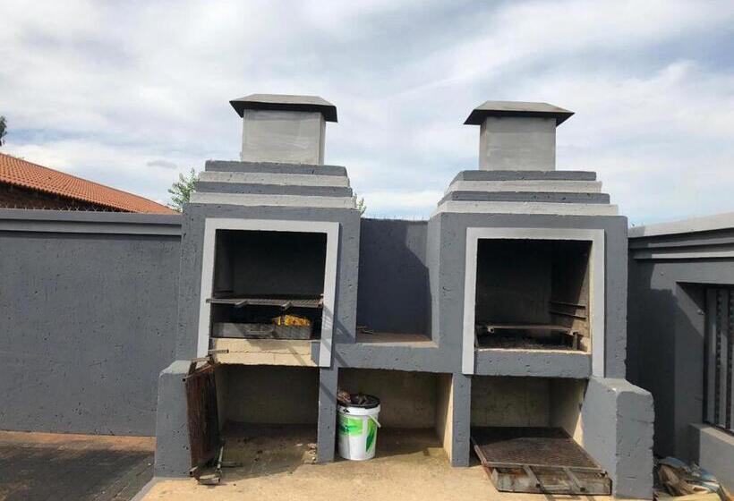 Bed and Breakfast Kwazikode Guesthouse