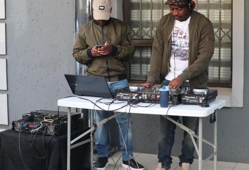 Bed and Breakfast Kwazikode Guesthouse