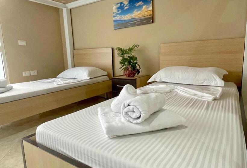 Lungomare Studio Apartment