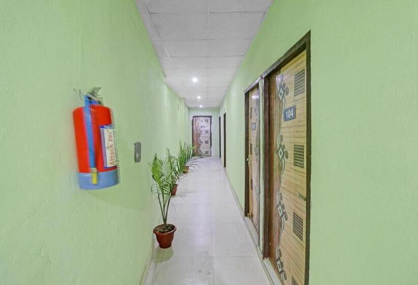 Oyo 84441 Hotel Maharaja