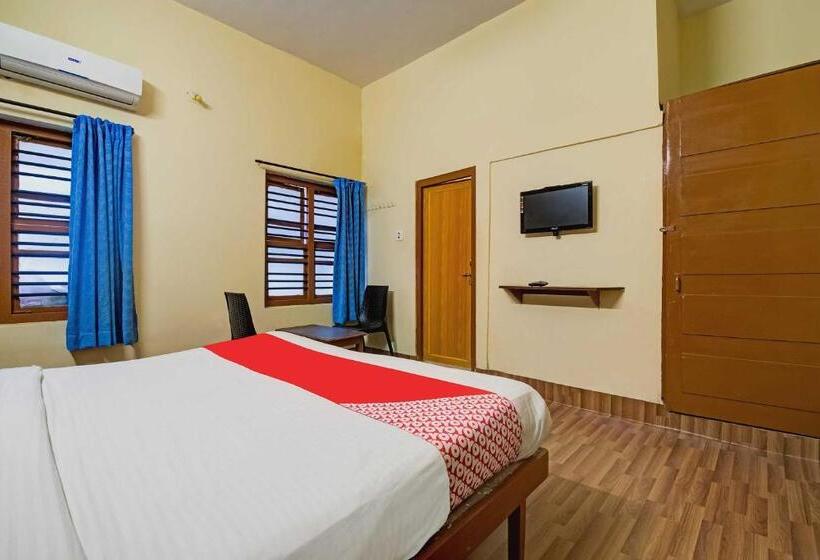 Oyo Flagship 77109 Hotel B Squre Villa