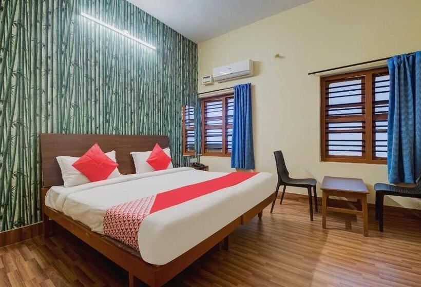 Oyo Flagship 77109 Hotel B Squre Villa