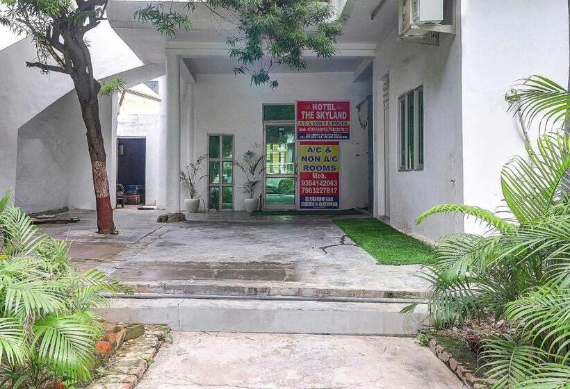 Oyo Flagship Hotel The Skyland