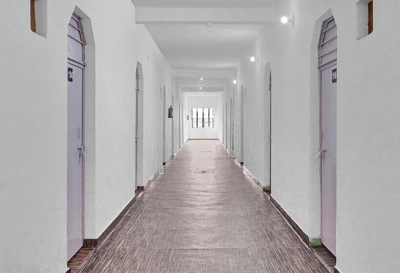 Oyo Flagship Hotel The Skyland