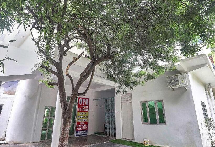 Oyo Flagship Hotel The Skyland