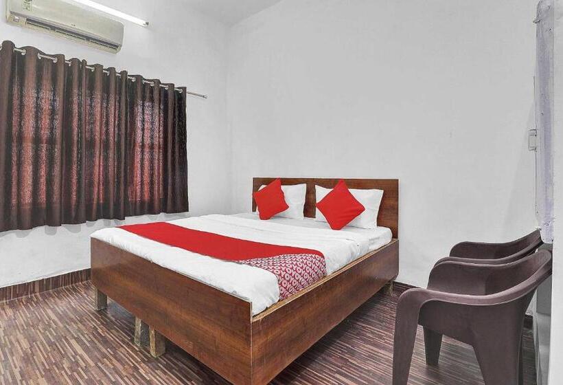 Oyo Flagship Hotel The Skyland