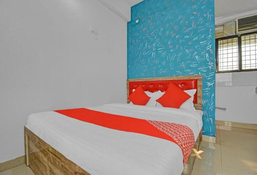 Oyo Flagship Jamtha Hotel Guest House