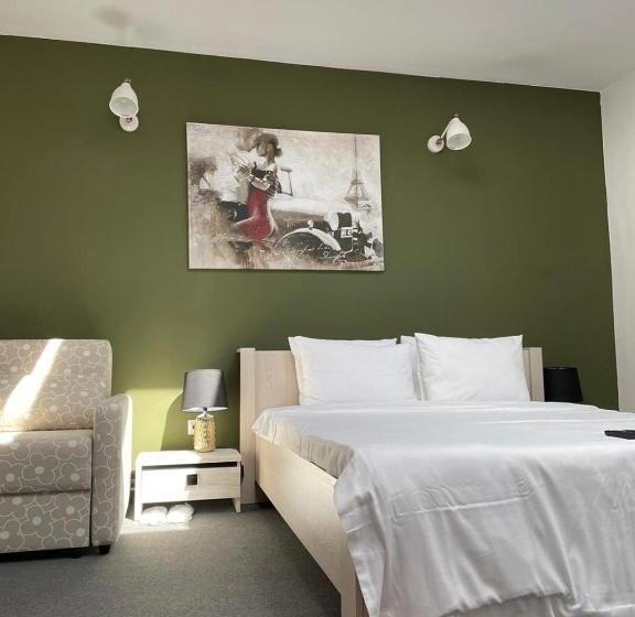 بنسيون Budux Delux Vila