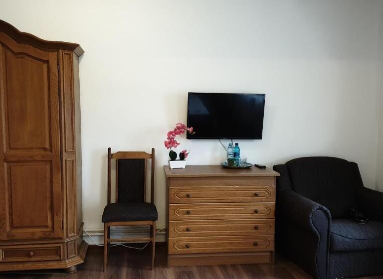 פנסיון Casa Poenaru