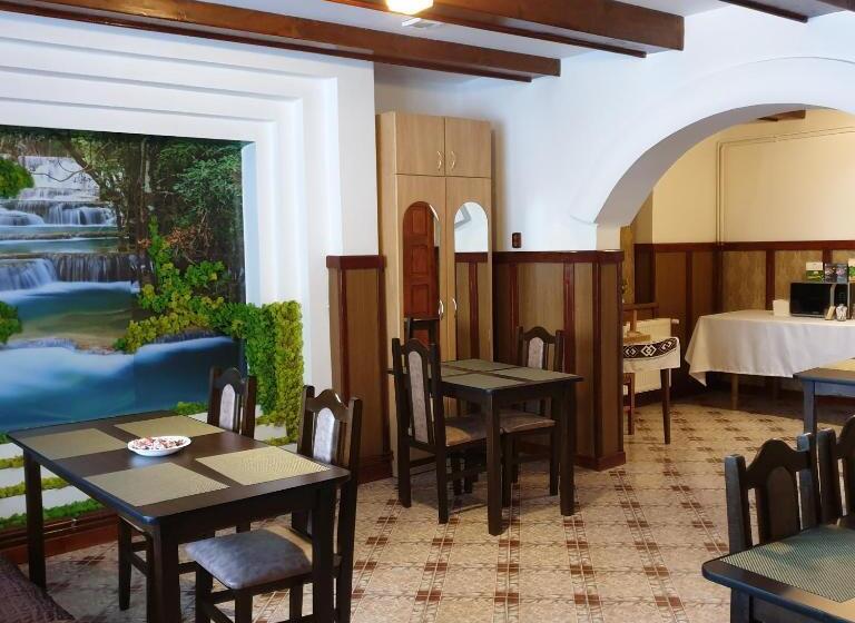 פנסיון Casa Poenaru