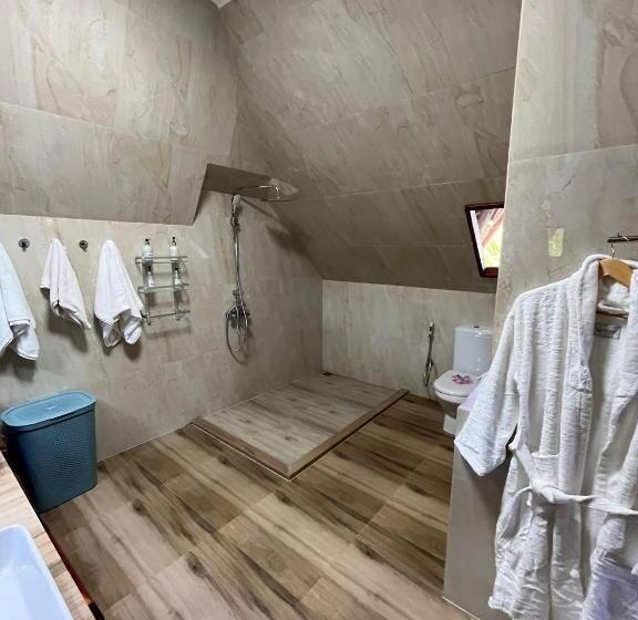 ペンション Cast Away Residence