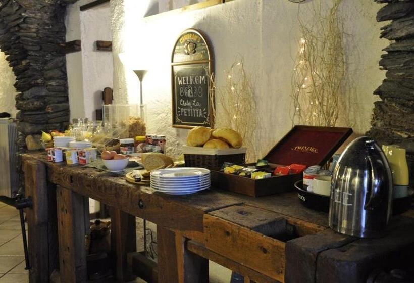 ペンション Chalet La Petitta