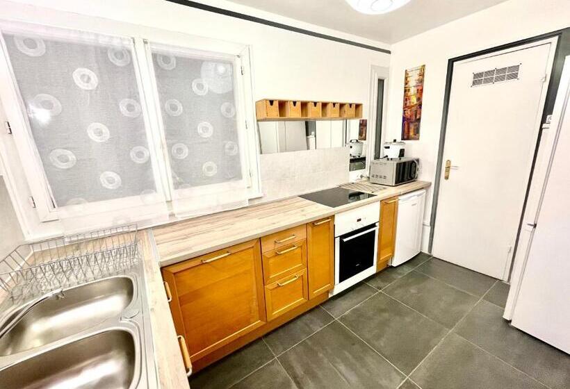 膳宿费 Chambre Privée en Colocation Dans Un Appartement Au Centre De Rillieux La Pape