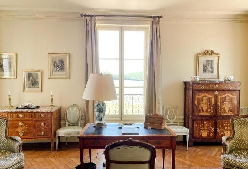 Пансион Château Du Domaine Du Réveillon