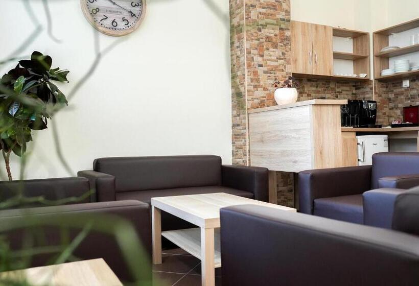 פנסיון Dom Pútnika Cbm