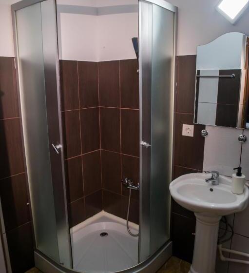 بنسيون Dor De Munte Straja