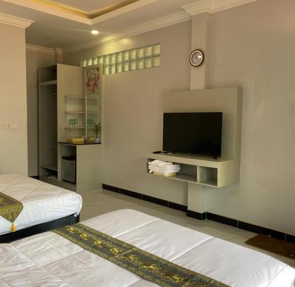 פנסיון H3 Guesthouse