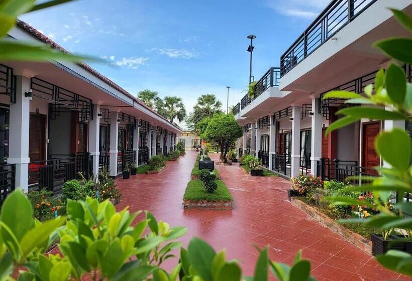 פנסיון H3 Guesthouse